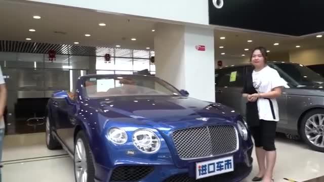 详细讲解17款宾利欧陆敞篷GTC，豪华跑车配置大揭秘啦！