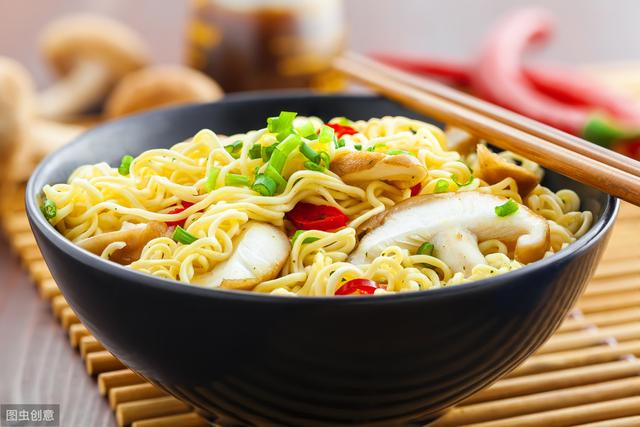 十大常见的高热量食品 会让你发胖 你知道多少 热量 食品 油脂 新浪新闻