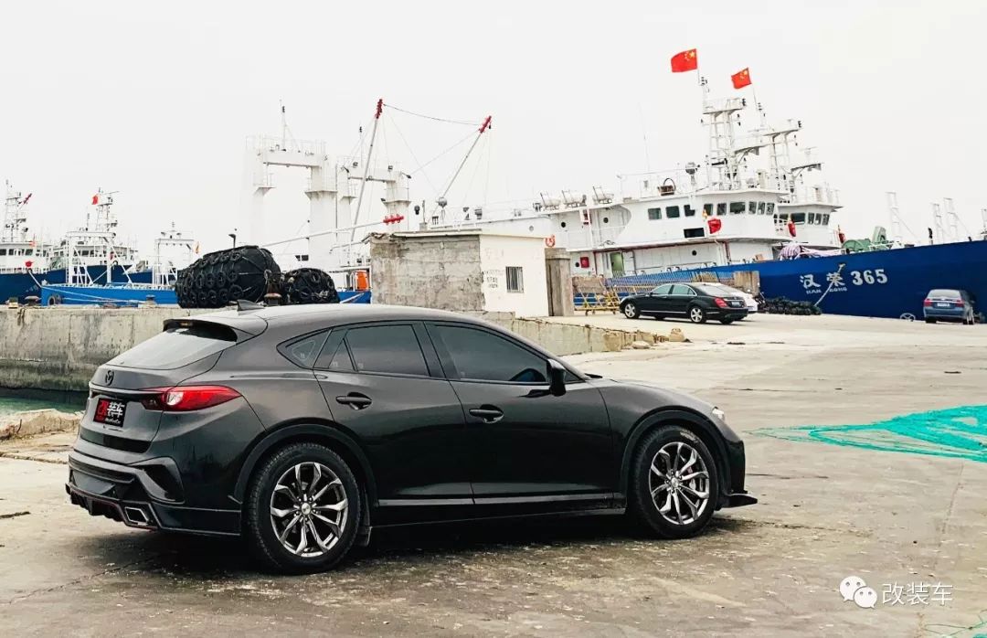 因为中意阿特兹旅行版,车友将马自达CX-4打造成低趴姿态!