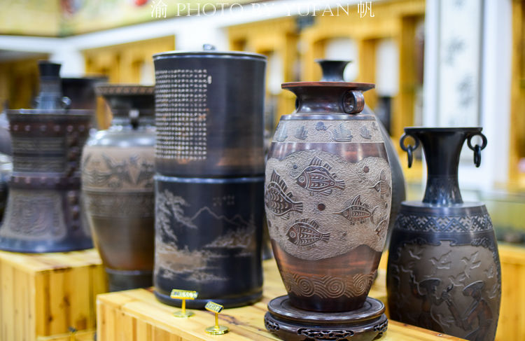 广西坭兴陶,神奇的中国名陶,不上釉不添彩就能窑变出许多色彩