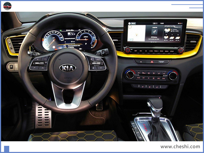 下月开卖!起亚全新跨界SUV,1.0T+四驱+溜背,比本田缤智好看