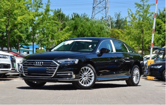 新款奥迪A8L Plus版上市,售价83.88万元起