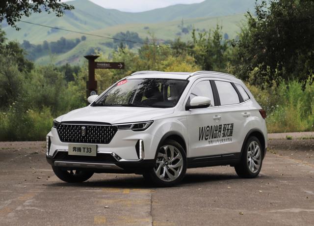 高性价比还是国货好，10万以内拿下一台小型SUV，颜值还不低