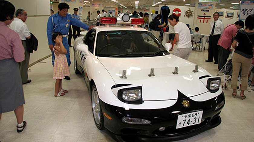 RX-7、GT-R、NSX…日本警车你还真惹不起!