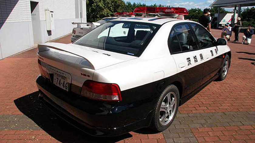 RX-7、GT-R、NSX…日本警车你还真惹不起!