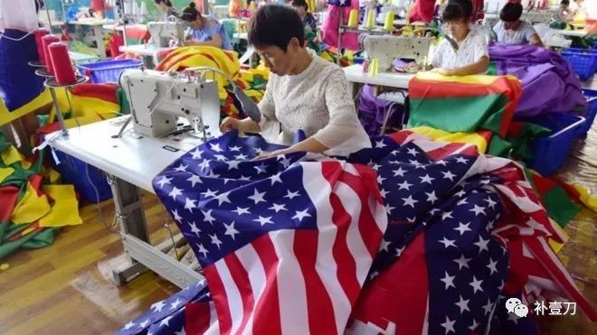 制造美国国旗的中国工厂