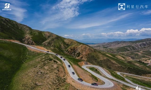 普利司通轮胎助力利星行奔驰车队寻找新疆最美公路