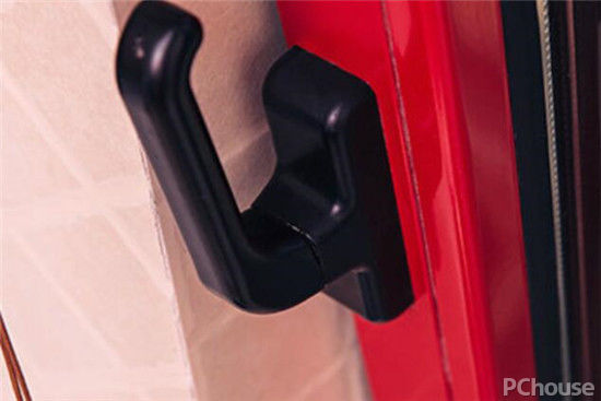 女生要你拉手是什么意思 男生主动牵手代表什么