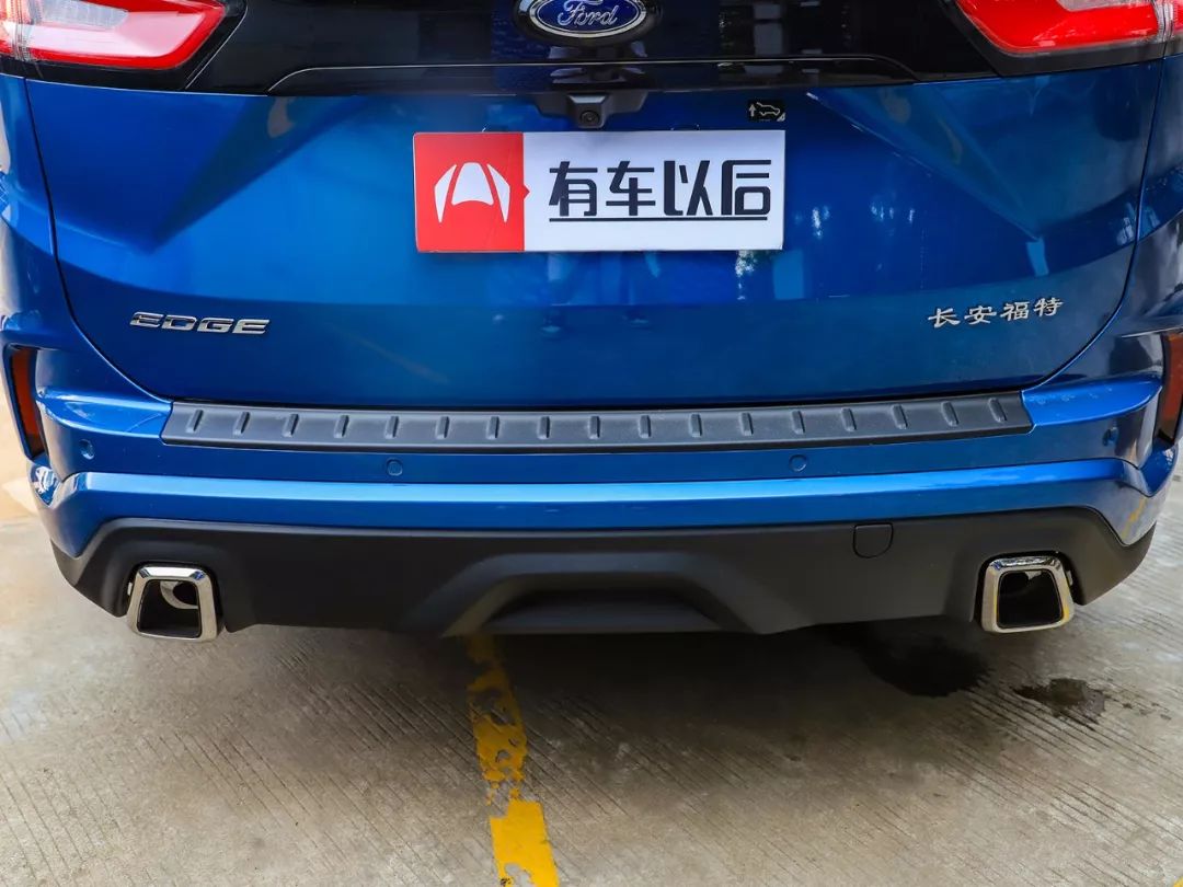 合资中型SUV标杆之一出新款,运动套件帅气得很!【实拍】