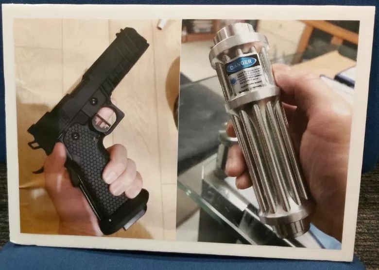 香港警方公布的仿制枪和“强力激光炮”。来源：港媒