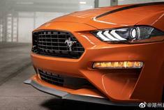 全新的福特野马2.3L高性能车型以330马力首次亮相