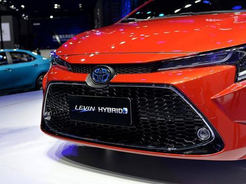 广汽丰田全新雷凌买哪款？首推豪华版！