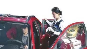 一年中何时买车比较合适？