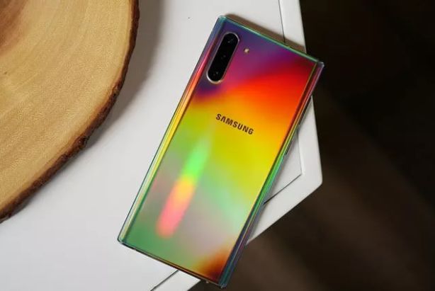 galaxynote10,galaxynote20 三星note10发布:杀马特式的骚气配色,堪称史上最废手机!