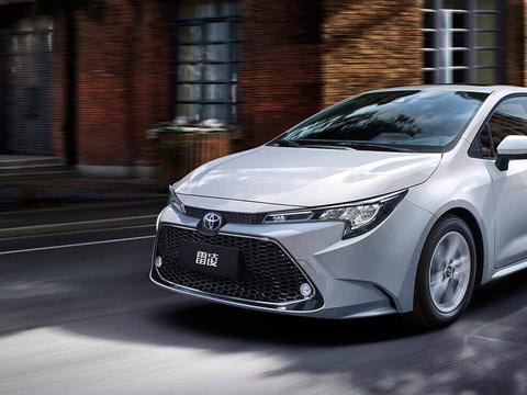 外观、配置、动力全面升级，全新一代雷凌受到年轻人的喜爱