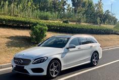 汽车美图赏析：奔驰C旅，很漂亮的一台车