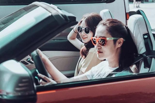 我冲着BMW轿跑的美而来,却被Bimmer的热情所感动