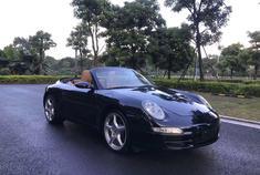 高清汽车美图：保时捷911GTS 软顶敞篷跑车