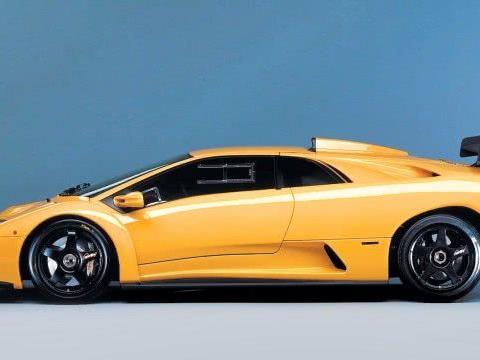 开车不用打方向盘？老外研发球形轮胎