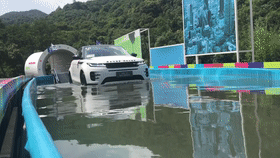 你以为全新一代路虎揽胜极光最大的卖点是性价比?错,是品牌锐化
