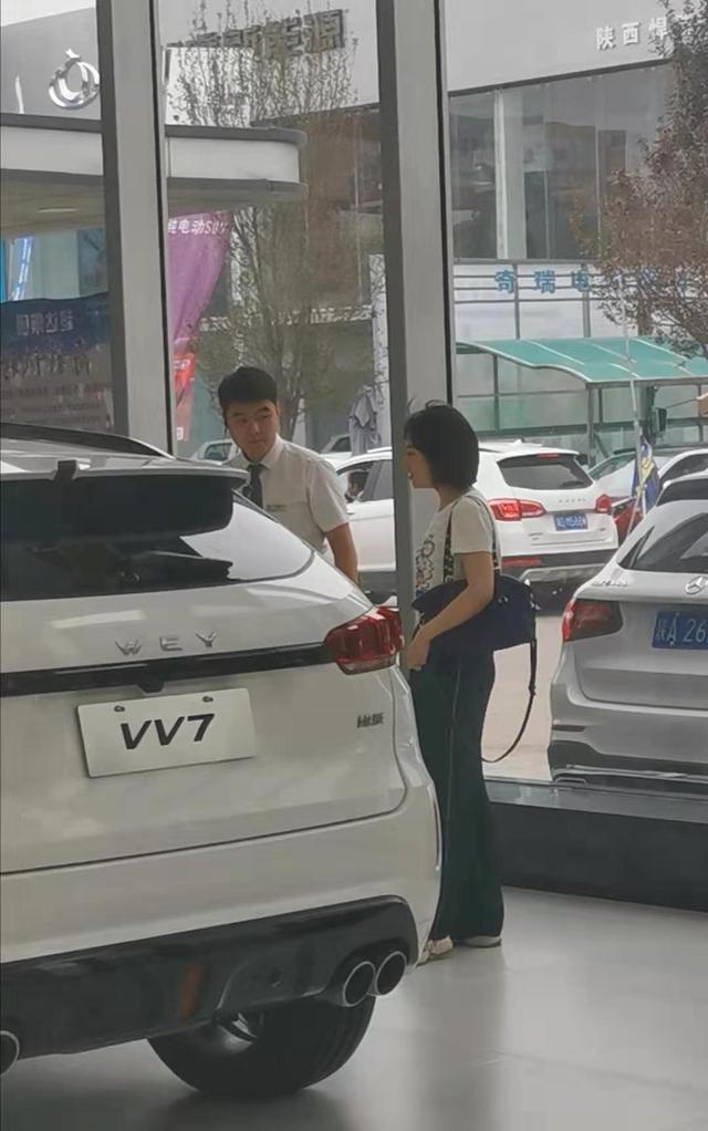 WEY 4S店惊现西安奔驰女车主，难道这次轮到WEY摊上事了？