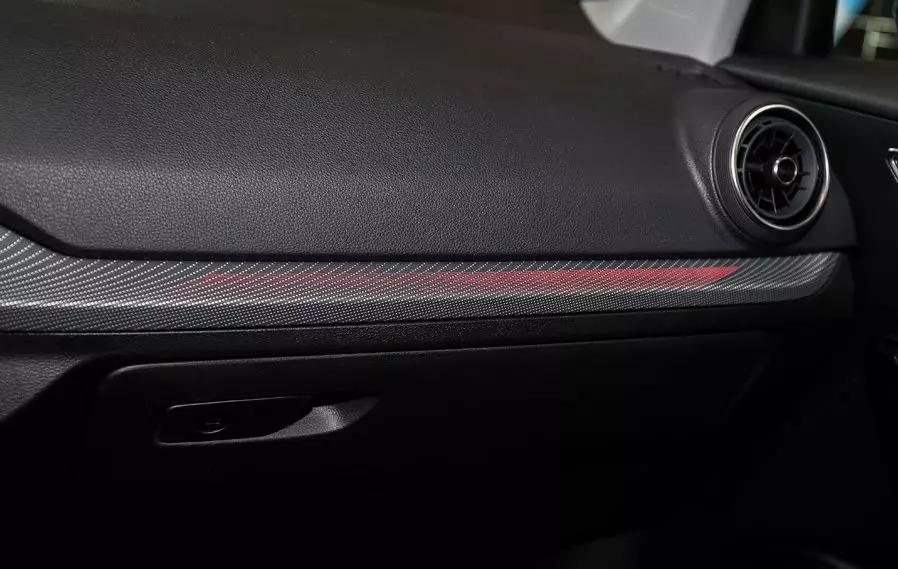 16万买豪华品牌还是SUV?要不考虑考虑TA