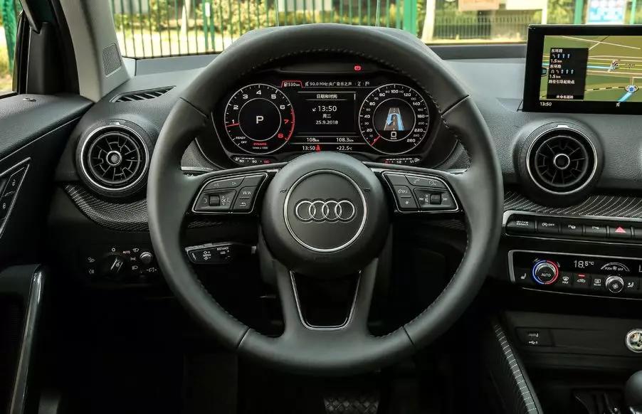 16万买豪华品牌还是SUV?要不考虑考虑TA