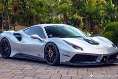 真正的改装车！完美车体、优美线条。改装法拉利488GTB。