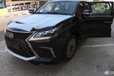 2019款雷克萨斯LX570细节，外观内饰展示，外观党速进！