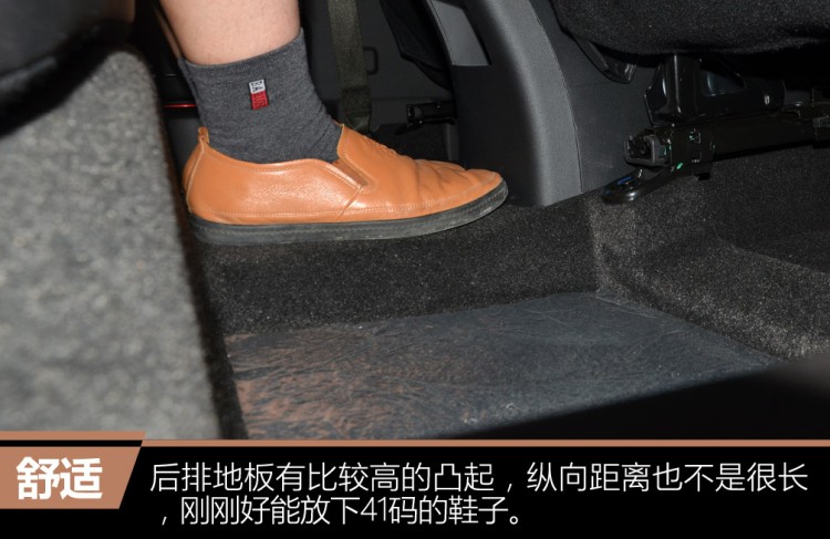 1.5T+标配全LED大灯,这台SUV不到6万就能搞定!