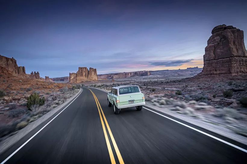 所有的SUV 快出来拜见祖宗！ Jeep Wagoneer