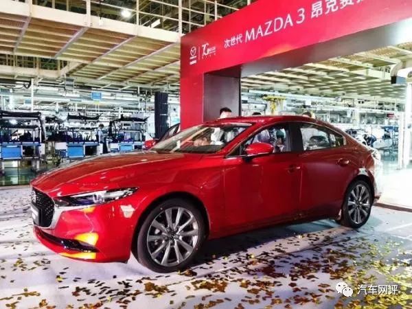 “众人皆醒我独醉”?9月即将上线的全新马自达3昂克赛拉或将揭晓谜底