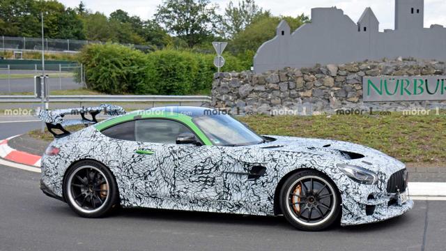 奔驰超跑AMG GT R再添新版本,超700马力,有望超越911 GT2 RS