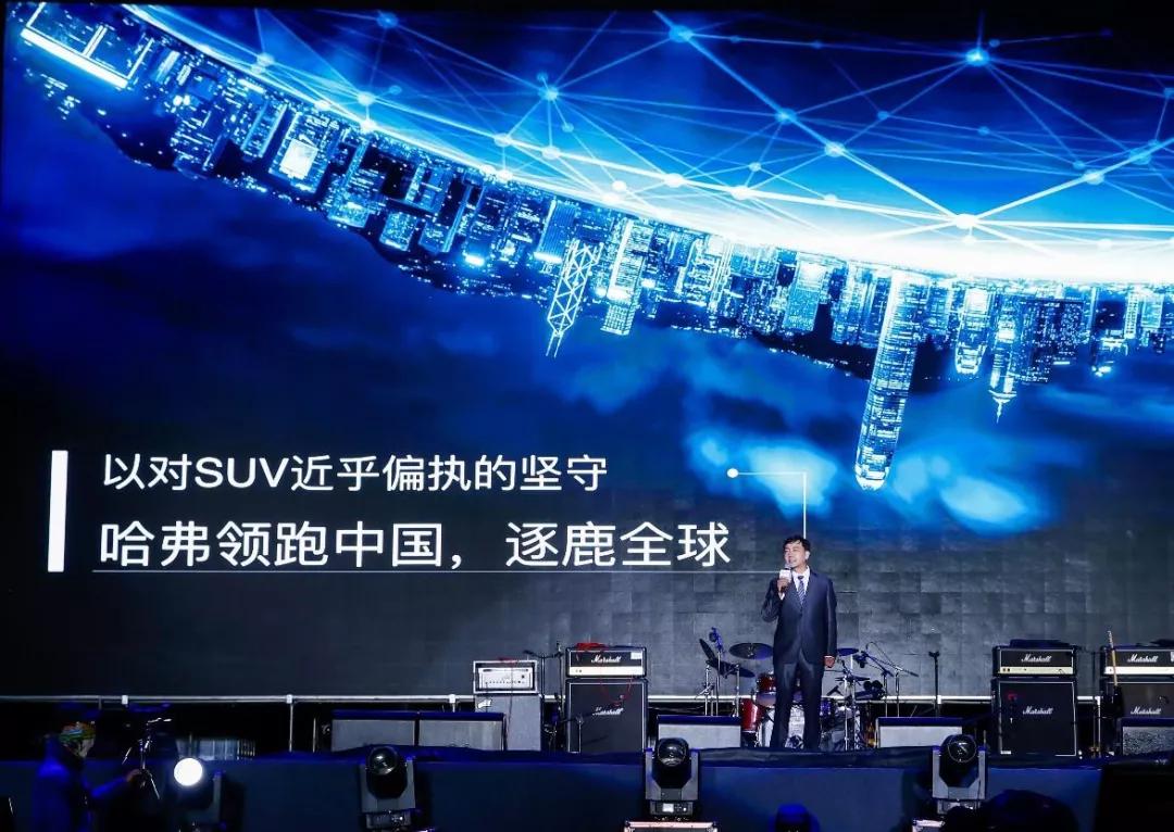 钟观 | 哈弗H9用三把锁“锁住”这片盛夏的草原!