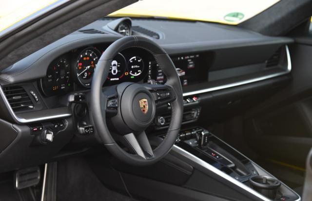 没有男人能拒绝这车的诱惑,全新保时捷911 Carrera 4S敞篷版