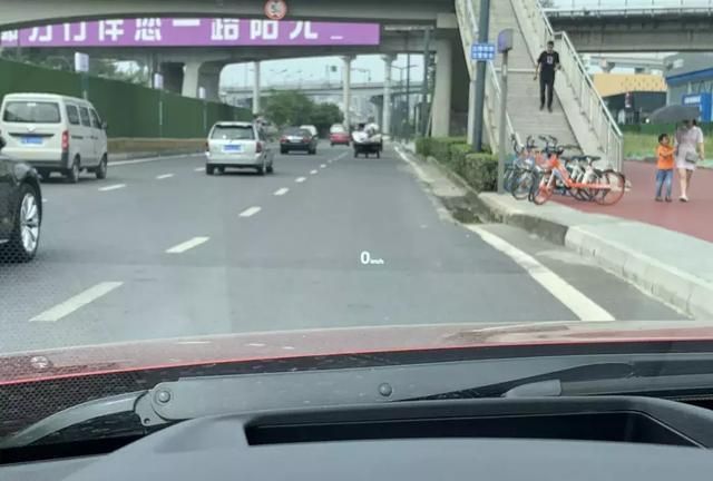 打望新阿特兹巧遇第七代天籁:在“种草”的路上碰到了“程咬金