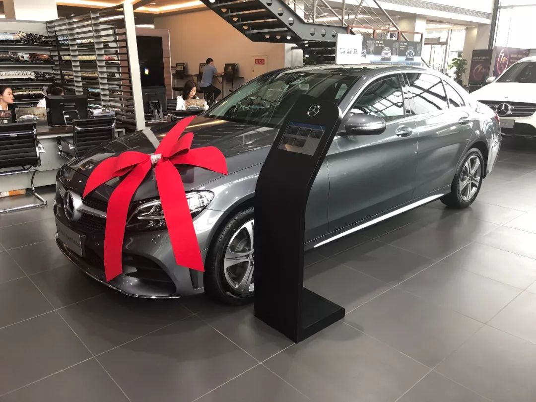 30万左右预算,奔驰C260L、奥迪Q5L谁更值得买?