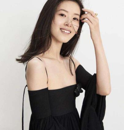 久没露面的奶茶妹妹继续深造了 曝章泽天赴剑桥大学读书