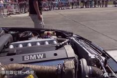 宝马单挑兰博基尼，冲线时速287吊打大牛，700万这点能耐？