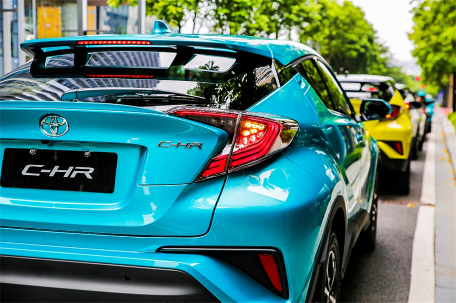 这台15万的SUV,或许能帮你逃离城市…