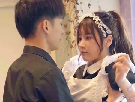 毛宸宸真恩上演“摸头杀”，如此甜蜜引争议，网友：杨清柠会哭的