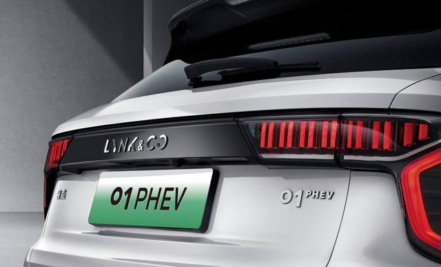 热卖一年的领克01 PHEV,到底有什么惊人的本事?
