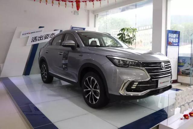 自主品牌轿跑SUV扎堆亮相,拒绝平庸的你选哪一款最适合?