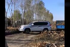 不亏是普拉多，比普通的车拉的多~