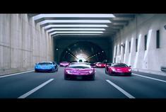 今日份的精致大片，这么多大牛一起遛马路是一件很有气势的事