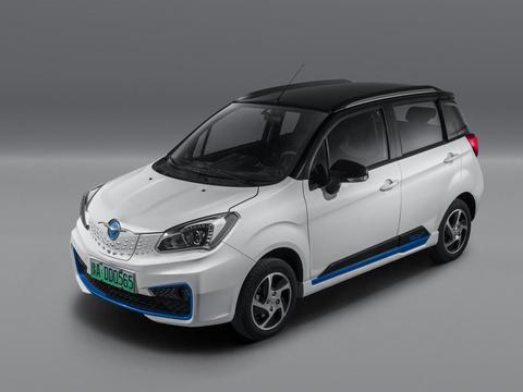 这国产车油耗不到1L，才6万，网友：太不可思议，不买比亚迪了