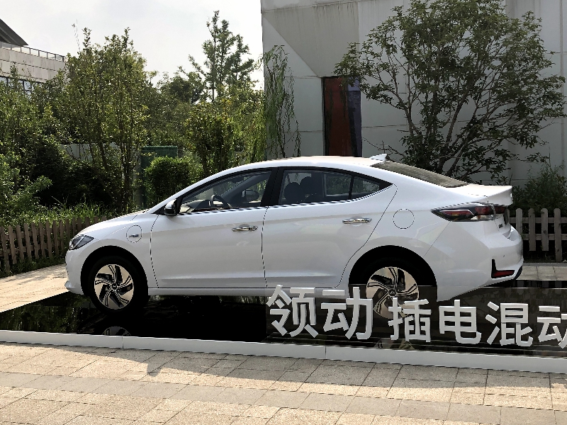 领动插电混动版上市, 百公里综合油耗仅1.0L,补贴售15.78万起