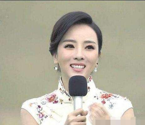 央视最美10大女主持，个个都才貌双全，谁是你心中最美女神？