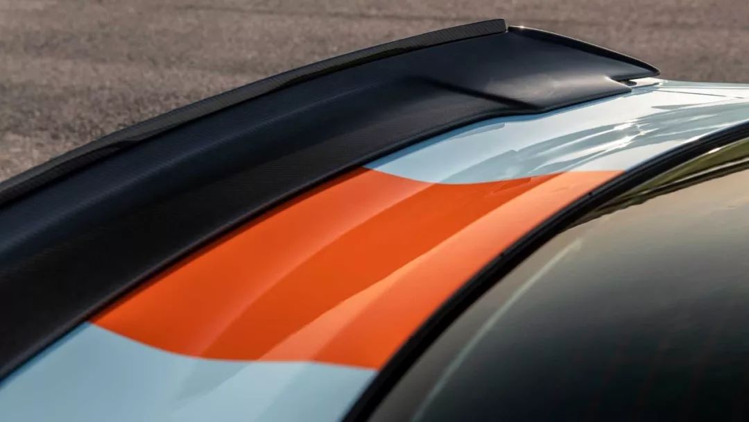 800匹力的福特GT Gulf限量版,致敬福特GT40,本周日亮相