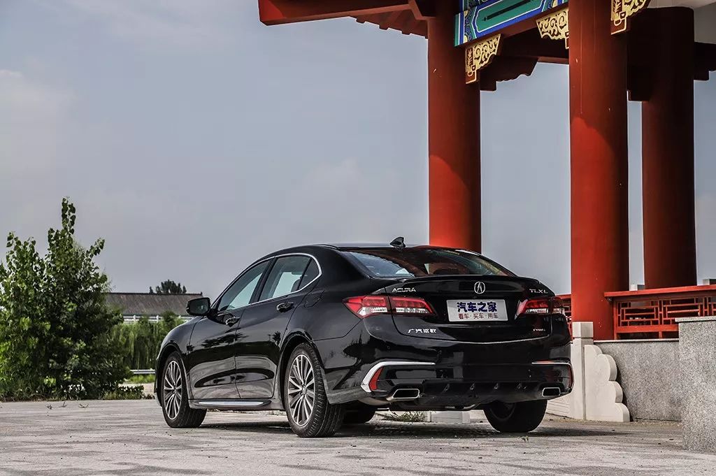 7.5折买台豪华中型车,车长近5米还送四年保养!